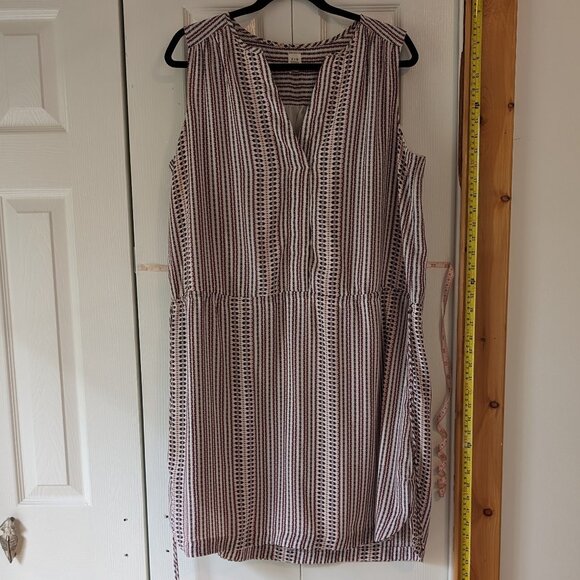 Geometric waist tie dress XL - Picture 1 of 8